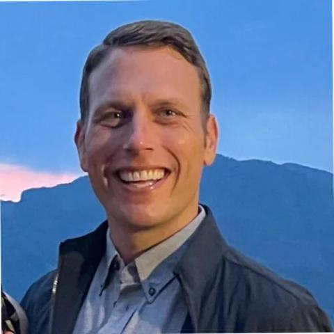 Ryan Niedzialek, VP of Strategy & Operations, Retool